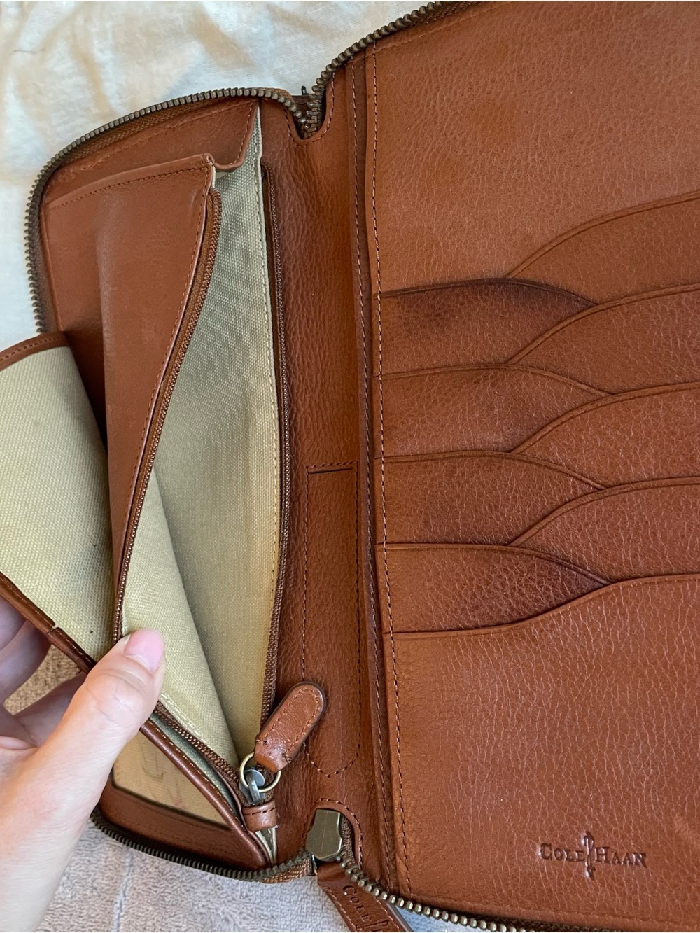 Cole Haan Brown Leather Zip Wallet Passport Holder - Picture 5 of 10